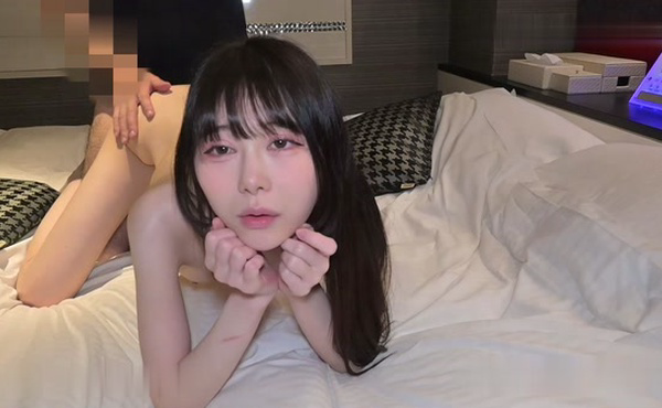 FC2 史上見逃せない極上美人無修正素人女優シリーズコレクション15