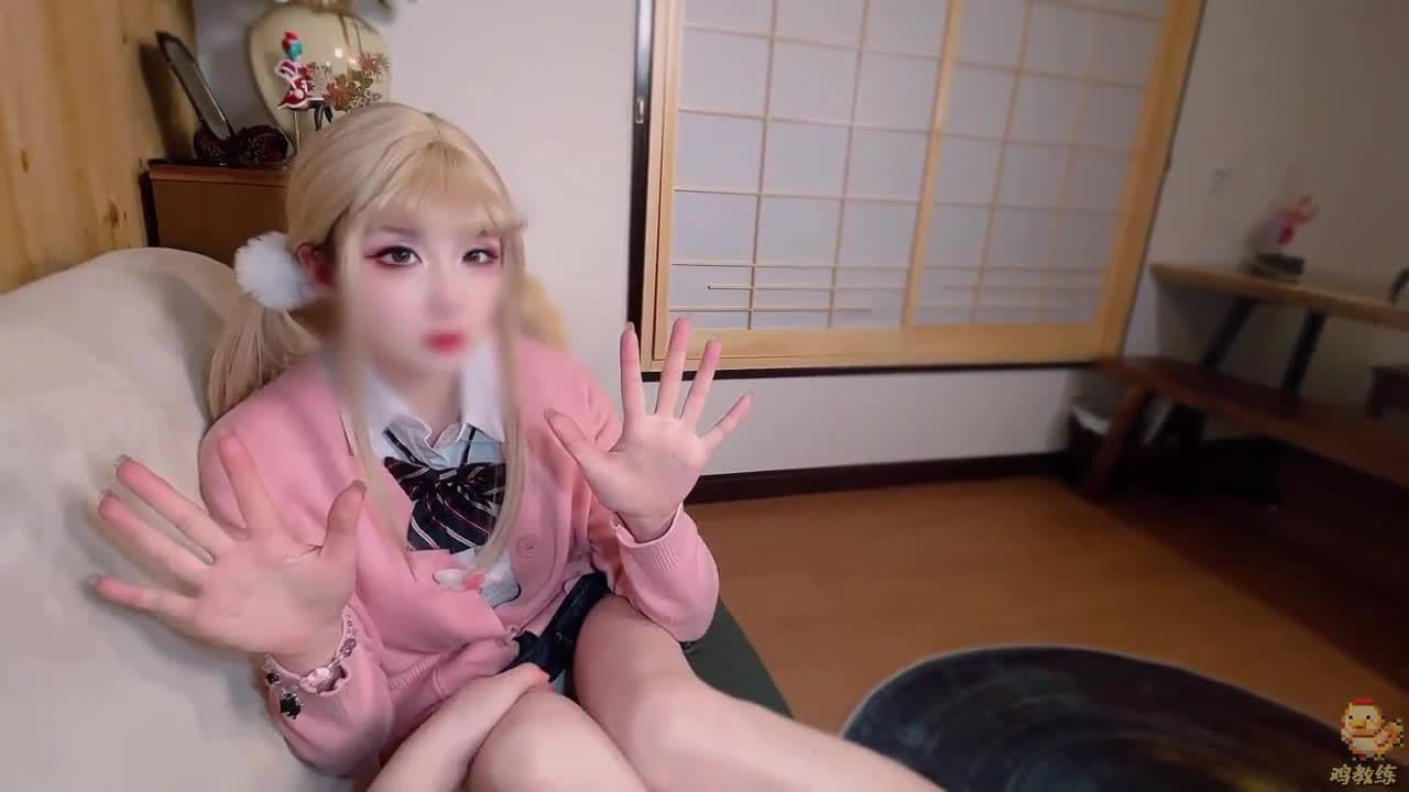 金发JK辣妹裸足足交诱惑男友被她榨干了
