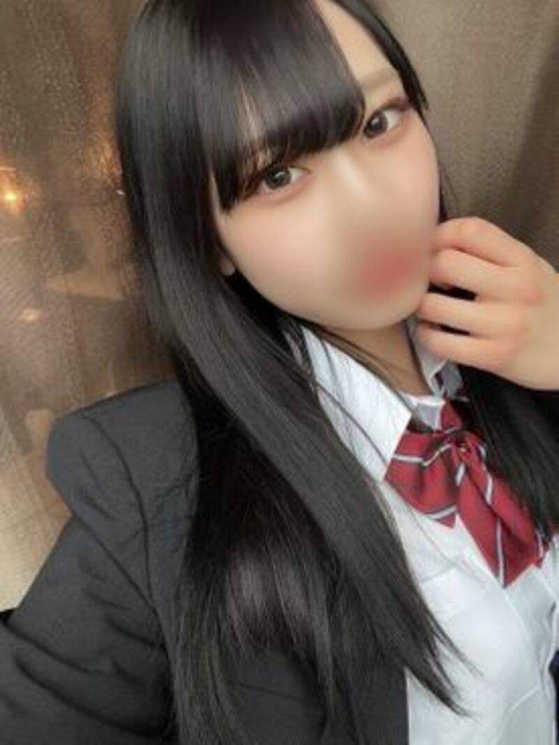 FC2精品无码PPV-2884075 18歳Fカップ黒髪女神しおりちゃん!セーラー服_ブレザー制服で生中出し2