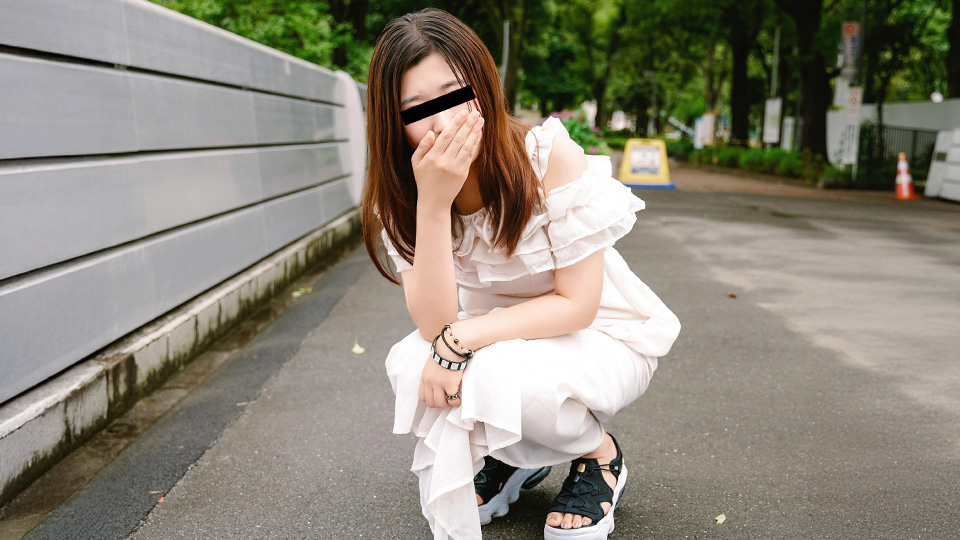 井出裕子 见面秒速无套中出性爱!井出裕子