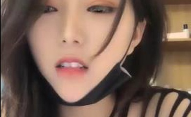 极品女神奶奶奶奶哦情趣透视装卫生间自慰秀