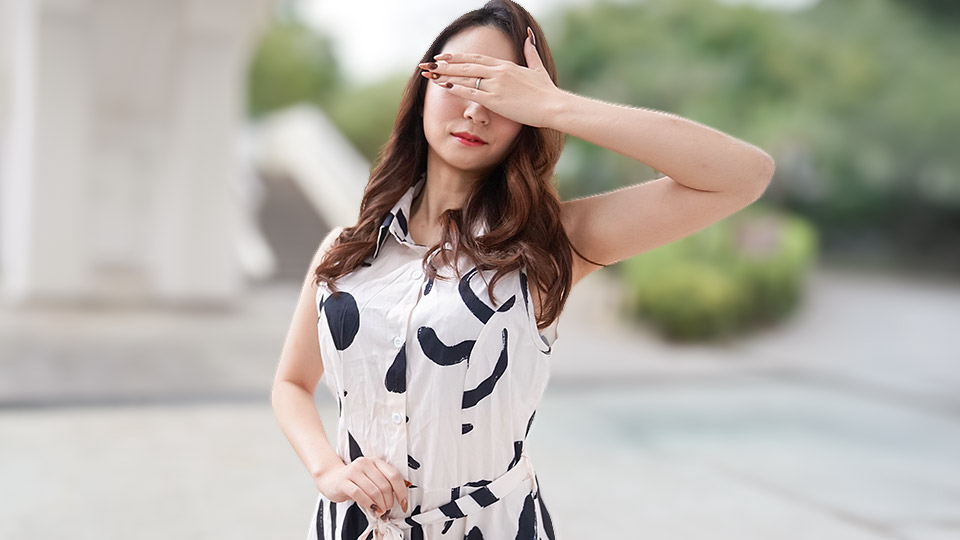 小岛步 家人不知道的光鲜亮丽的我~能干部长的人妻~
