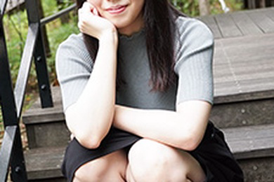 穿着淫秽内衣,与充满性感的素人女孩发生性关系!葵梅