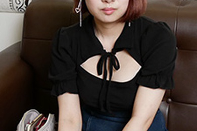 素人AV采访~F罩杯美巨乳和紧致厚穴素人正妹~当麻加奈美