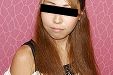 我兴奋了一个素人女孩,她配合了一份有关她胯部区域的调查问卷,最后中了她。植本弥生