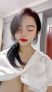 肉欲系美女，丰乳肥臀黑白丝袜，掰开肥穴特写