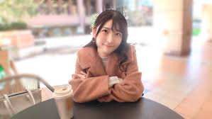 SIRO-5517 “一位美丽的科学研究员来证明性爱减肥理论!她用她聪明温柔的举止迷倒了男人!她多毛的身体和她完美的身材之间的差距令人无法抗拒!性爱就是美丽和减肥……Akane