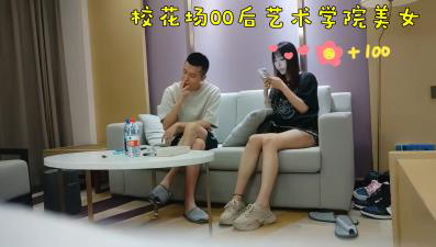 172cm大长腿又白又细,真极品甜美温柔模特身材